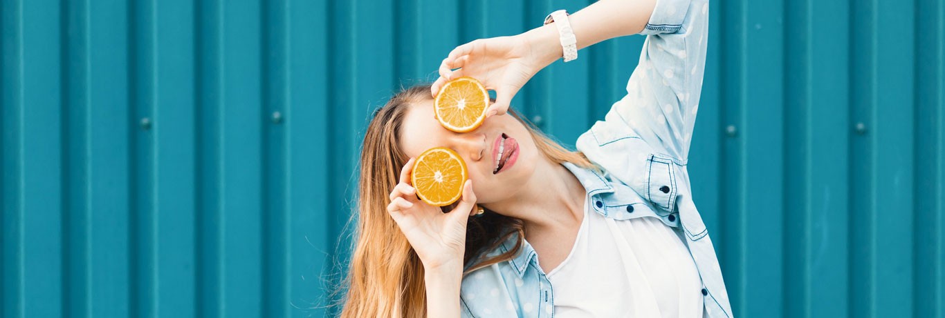 Vitamina C: tudo que você precisa saber para sua rotina de beleza